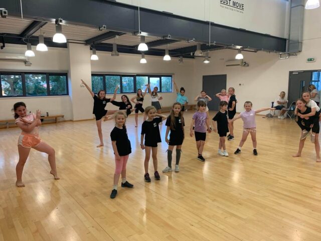 Primary aged dance class